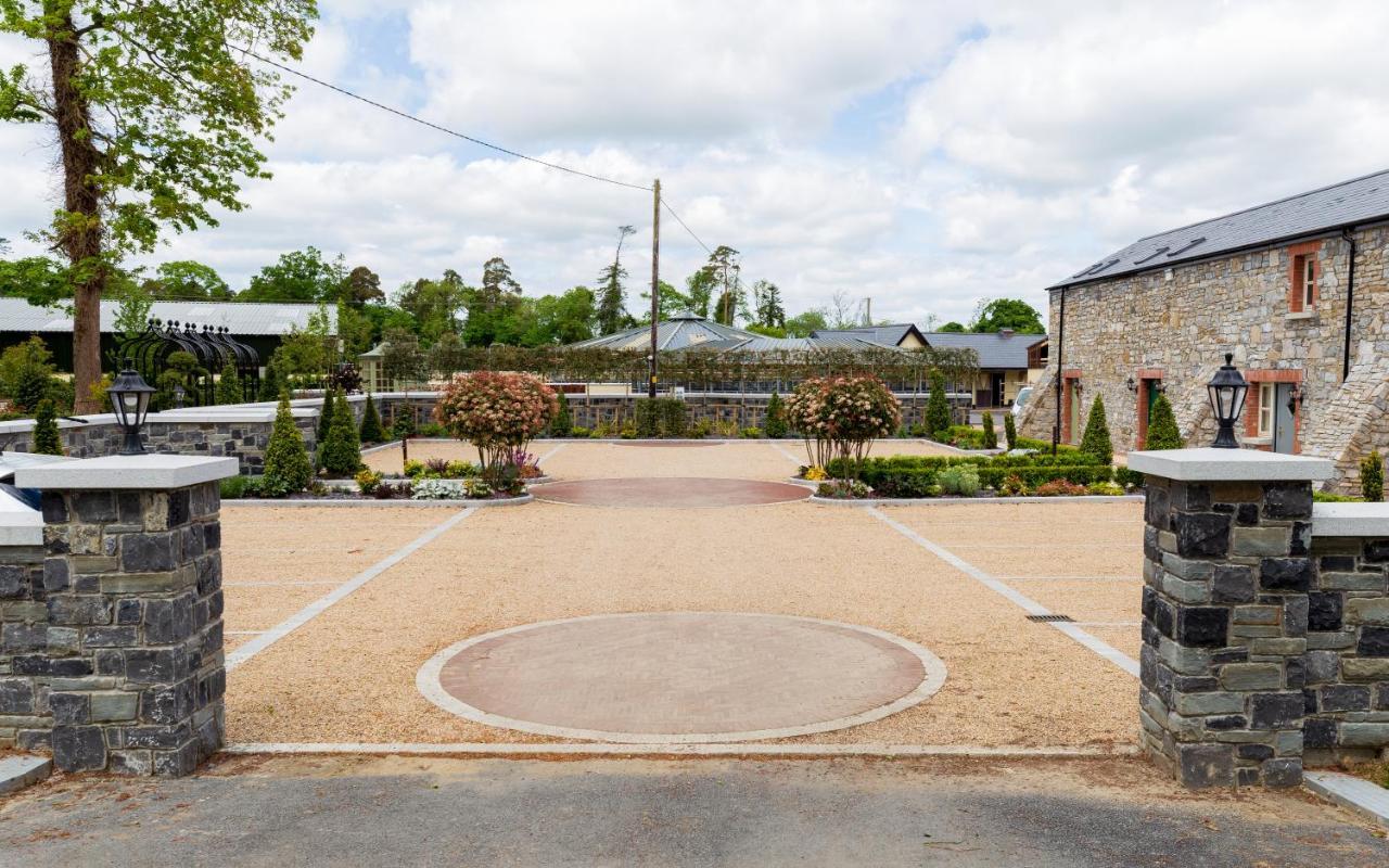 Queens Brook Apartment Navan Exteriér fotografie