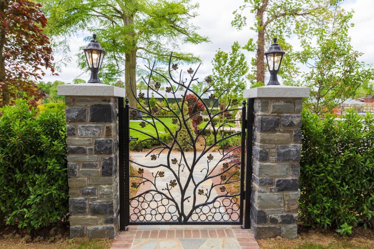 Queens Brook Apartment Navan Exteriér fotografie